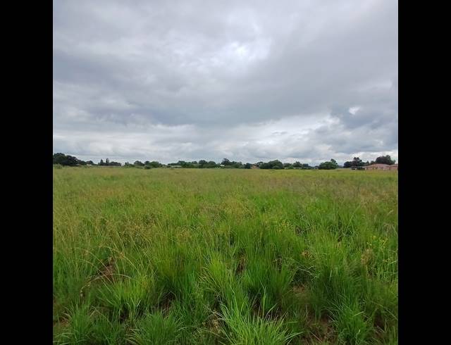 16,170M² VACANT LAND FOR SALE IN KOOKRUS